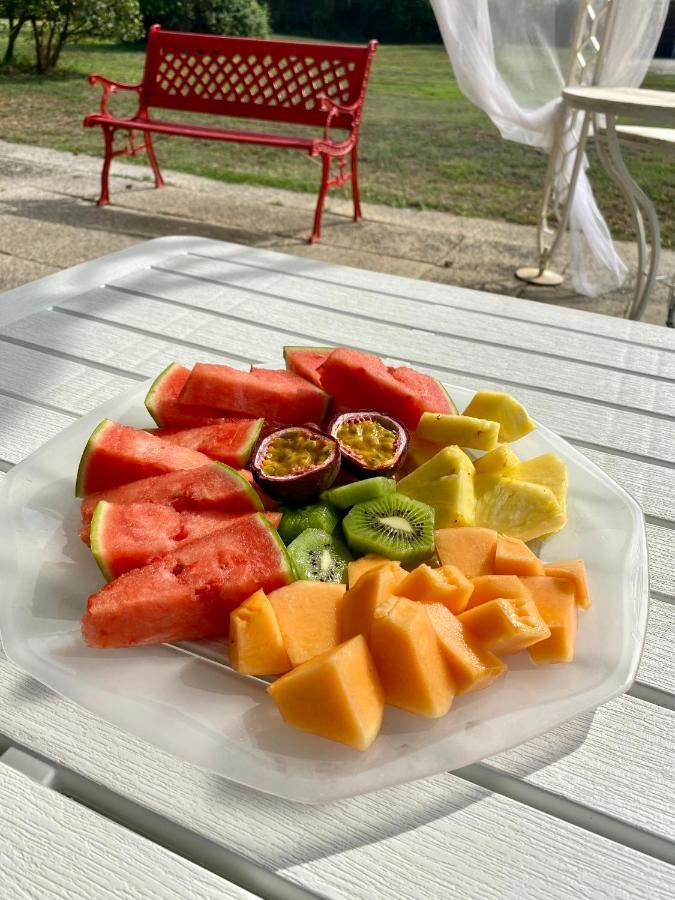 Tra Campagna E Mare Bed & Breakfast Lido delle Nazioni Exterior photo